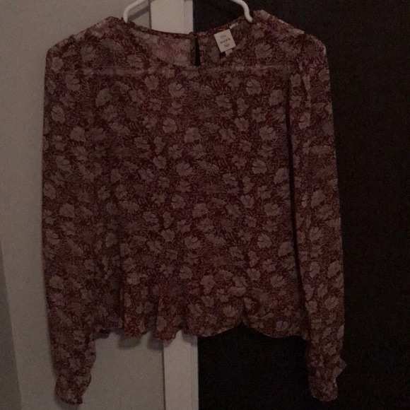 Floral top - Picture 3 of 5